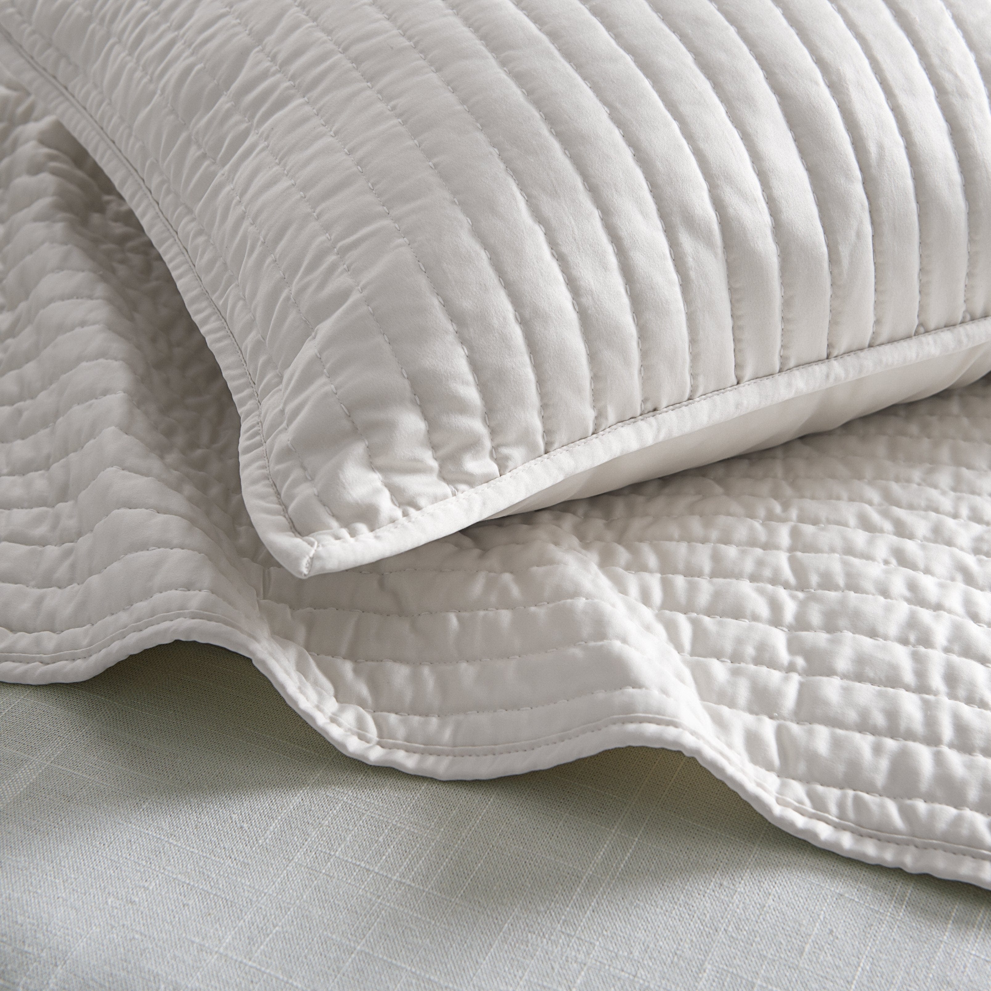 Luna Washed Linen Bedspread Set