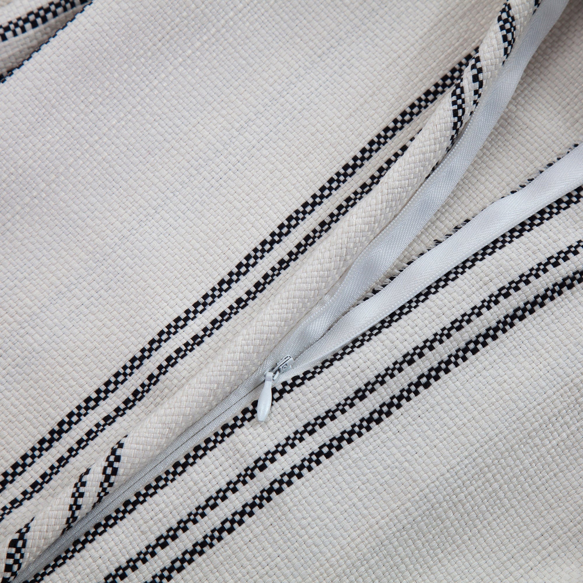 Blackberry Comforter Set