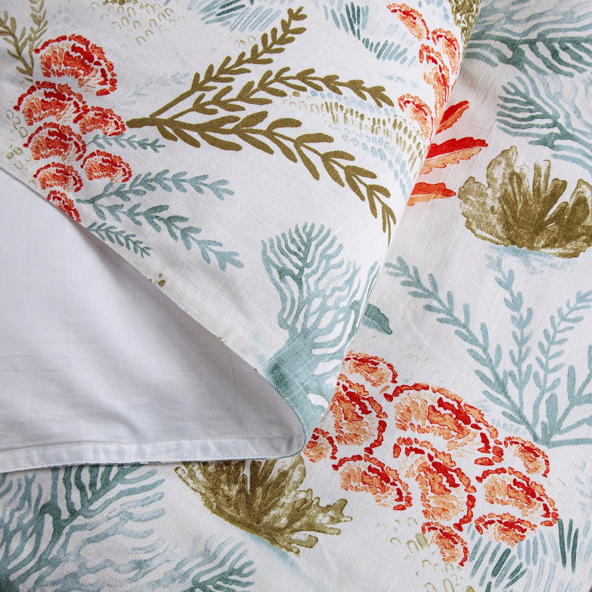 Oceania Bedding Set
