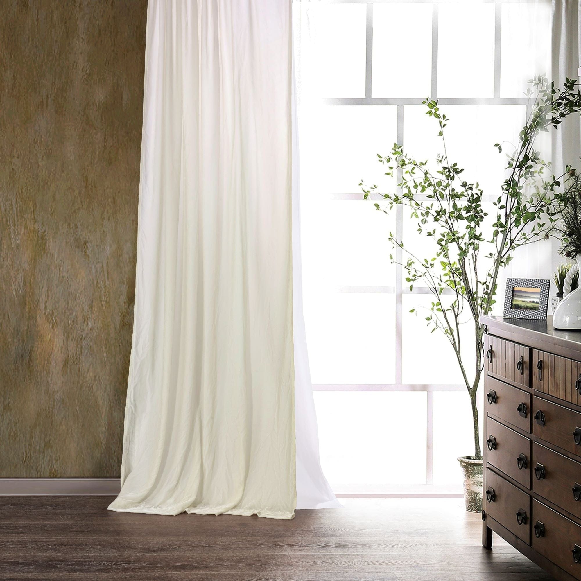 Stella Faux Silk Velvet Curtain