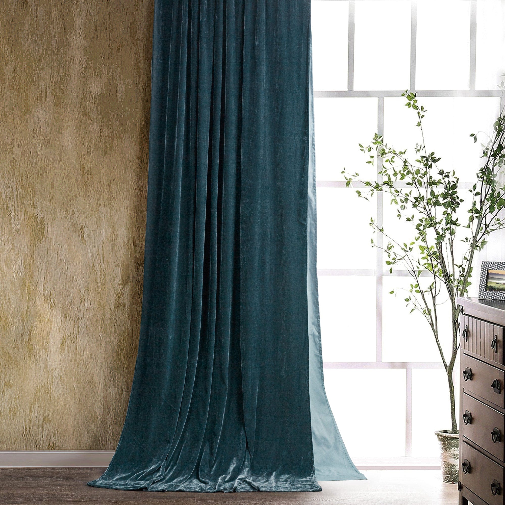 Stella Faux Silk Velvet Curtain