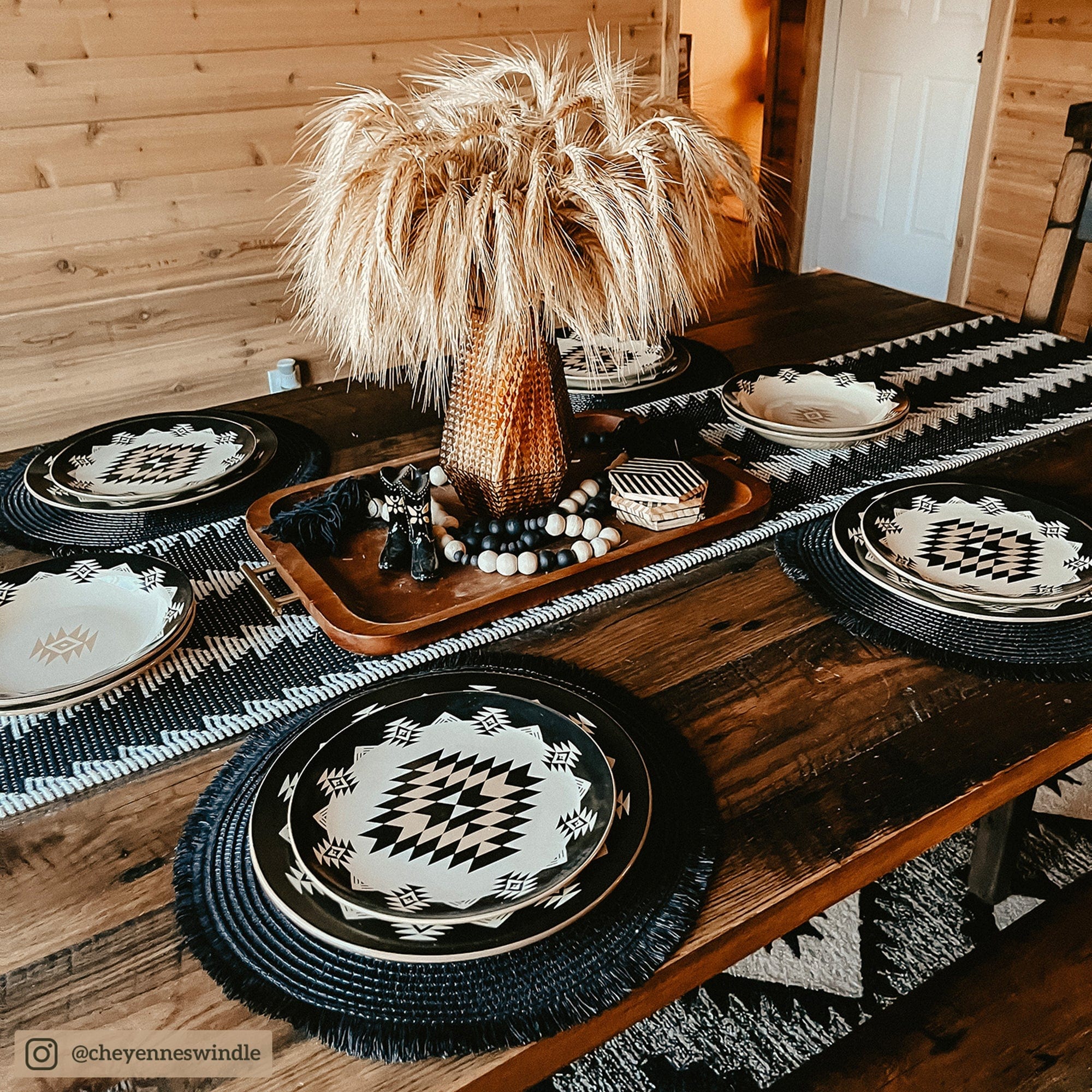 Chalet Aztec 19PC Dinnerware and Canister Set