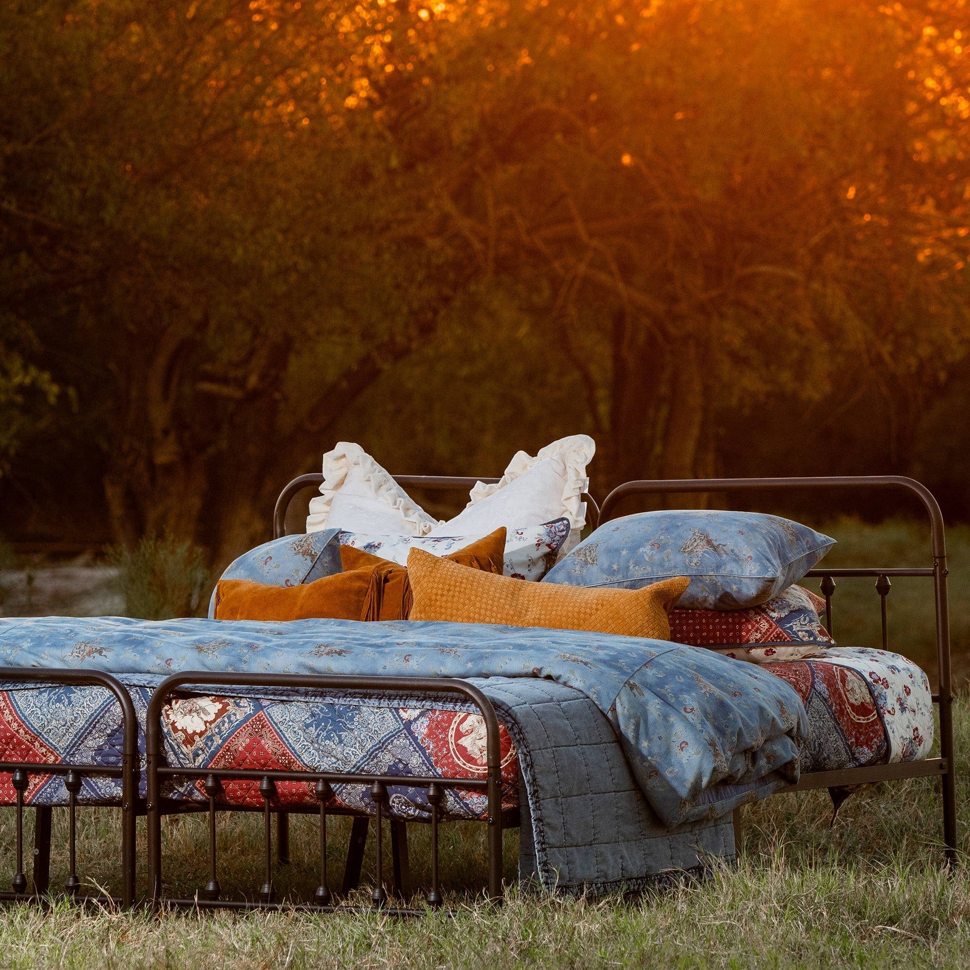Patchwork Bandana Reversible Quilt Set