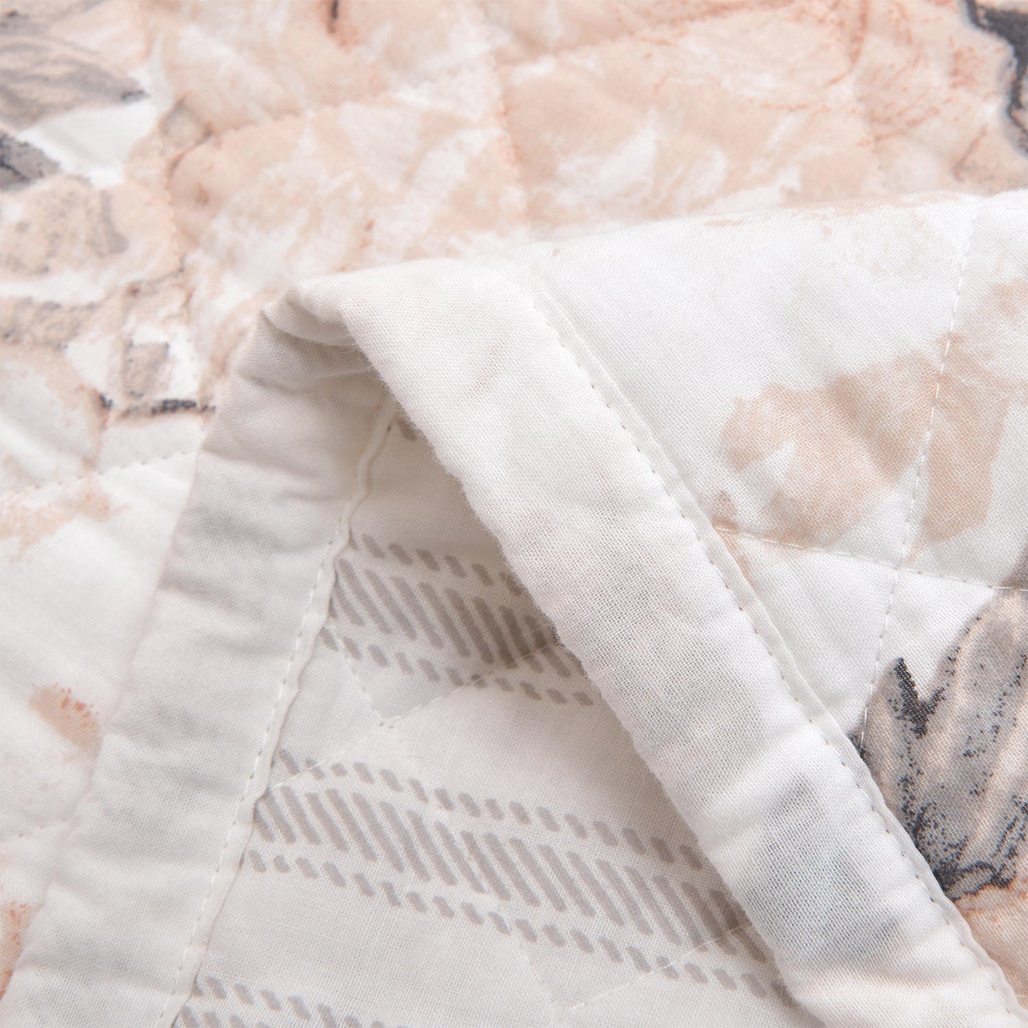 Colette Reversible Quilt Set