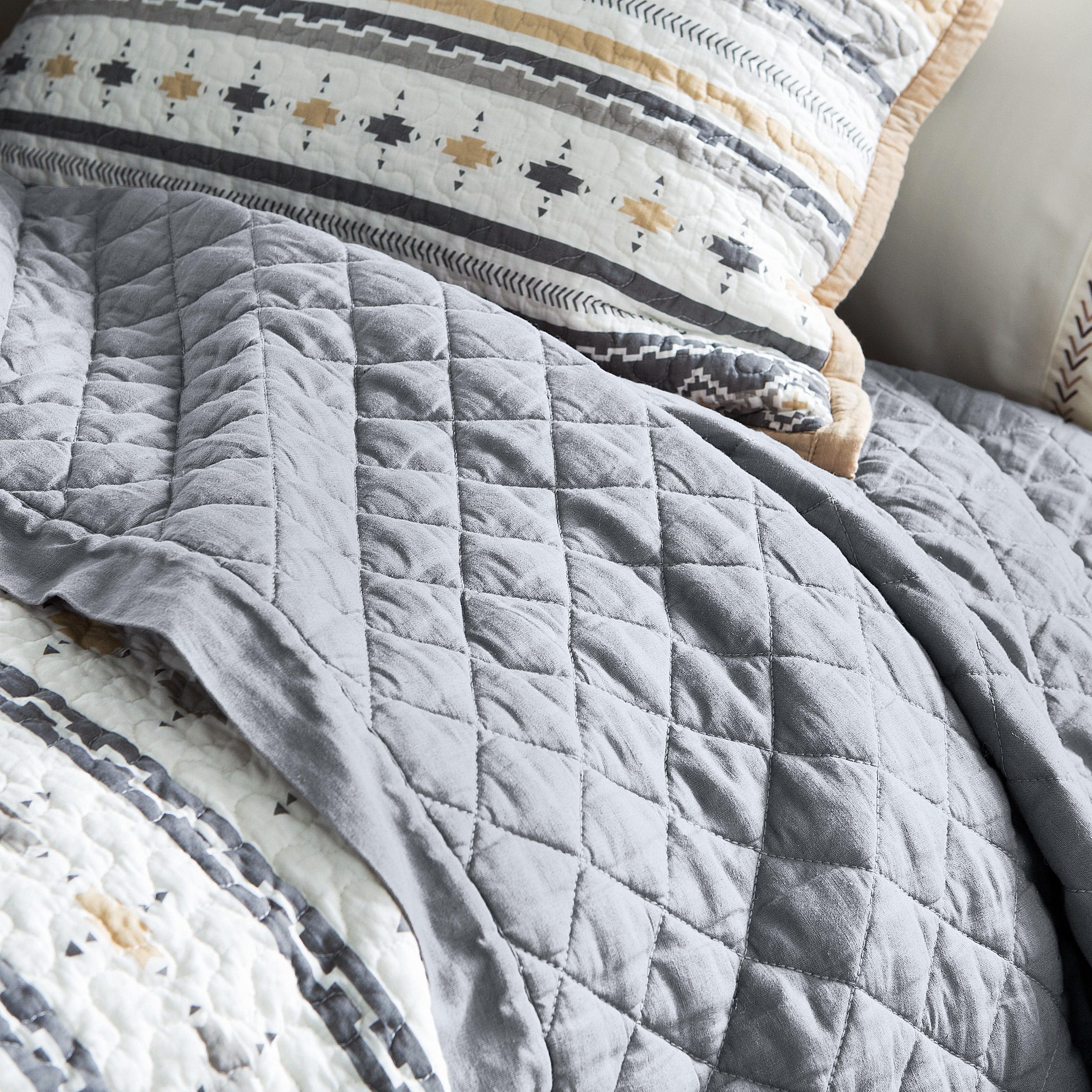 Desert Sage Reversible Quilt Set