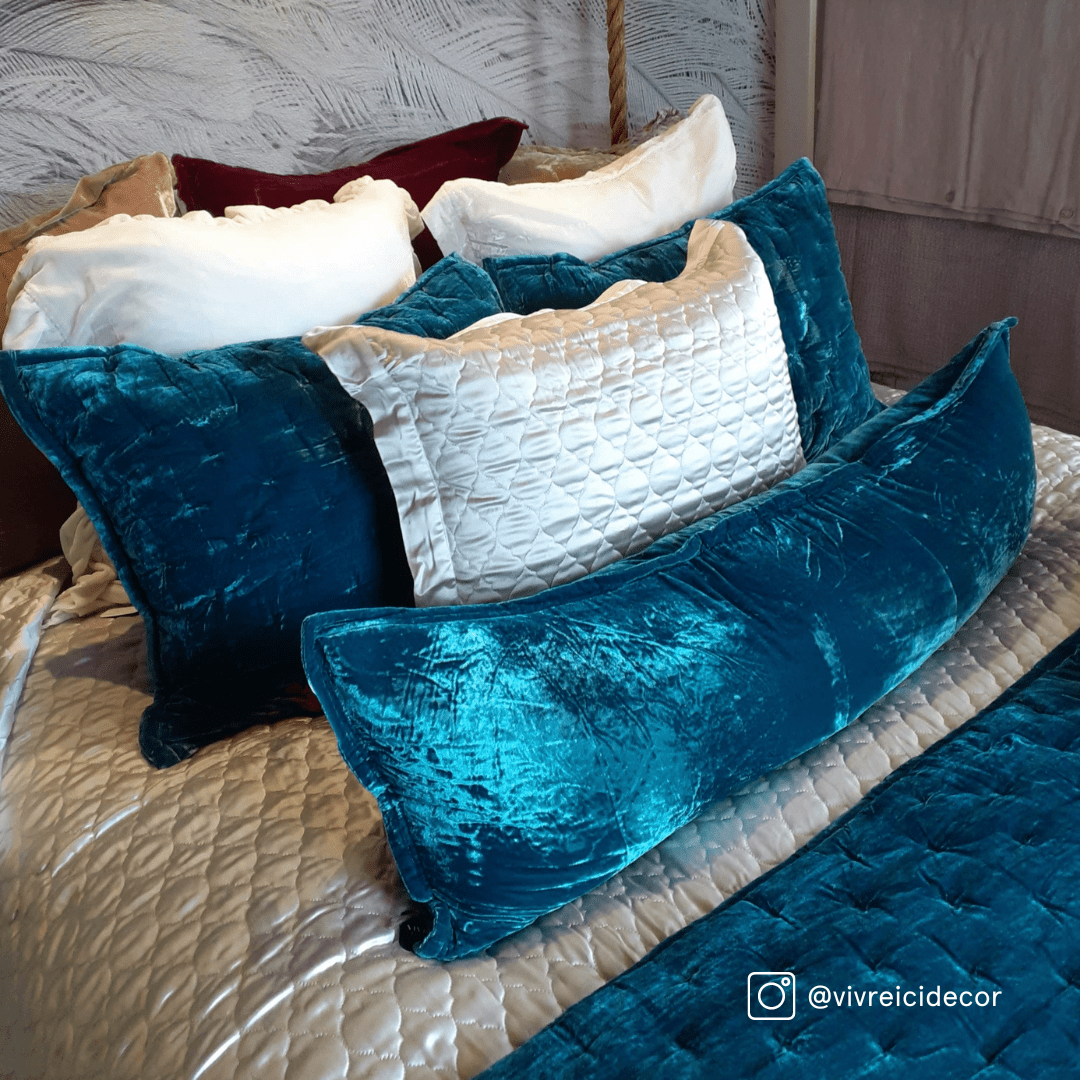 Stella Faux Silk Velvet Pintuck Quilt