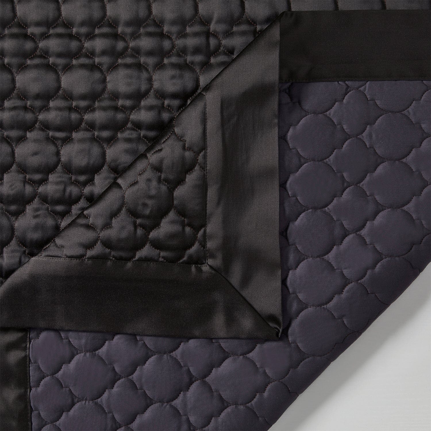 High Shine Satin Quatrefoil Quilt