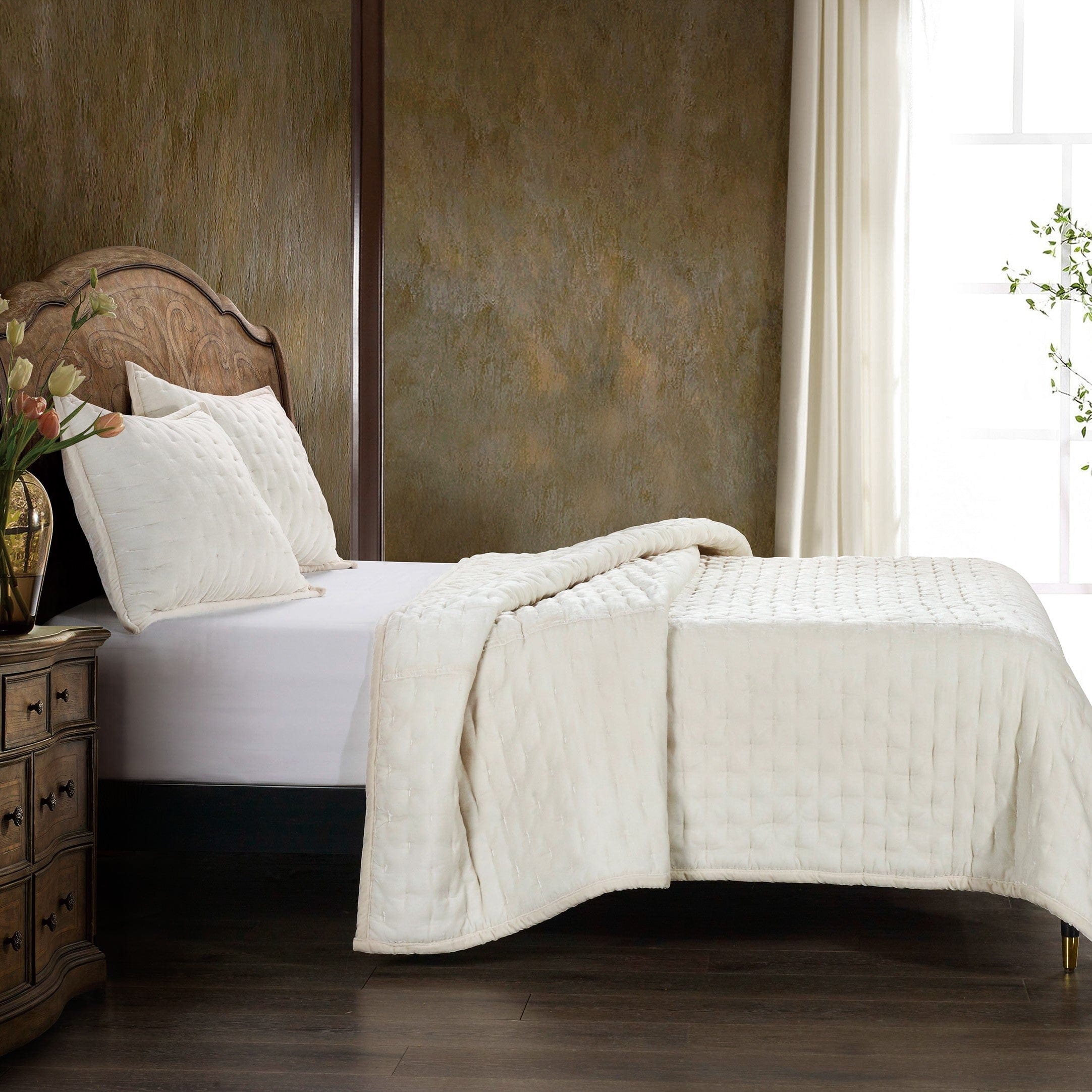 Stella Faux Silk Velvet Pintuck Quilt