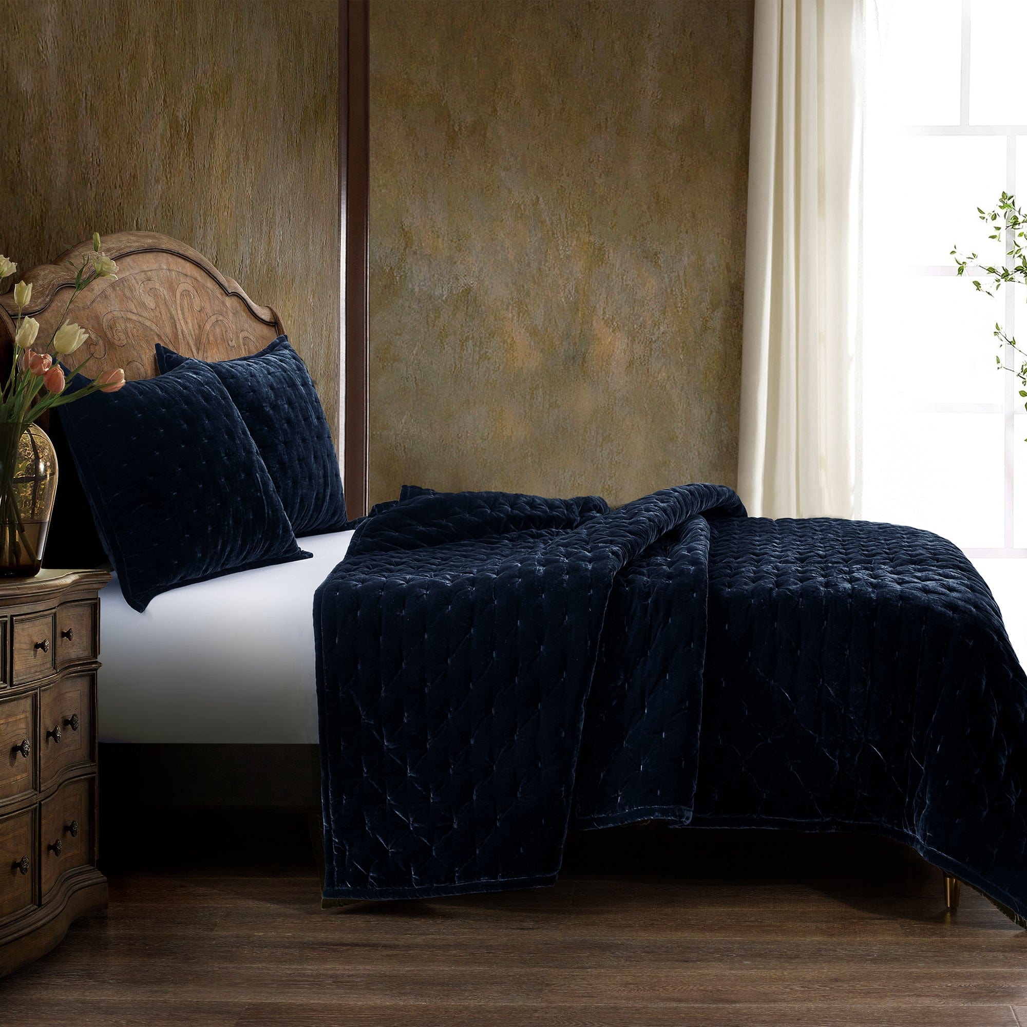 Stella Faux Silk Velvet Pintuck Quilt