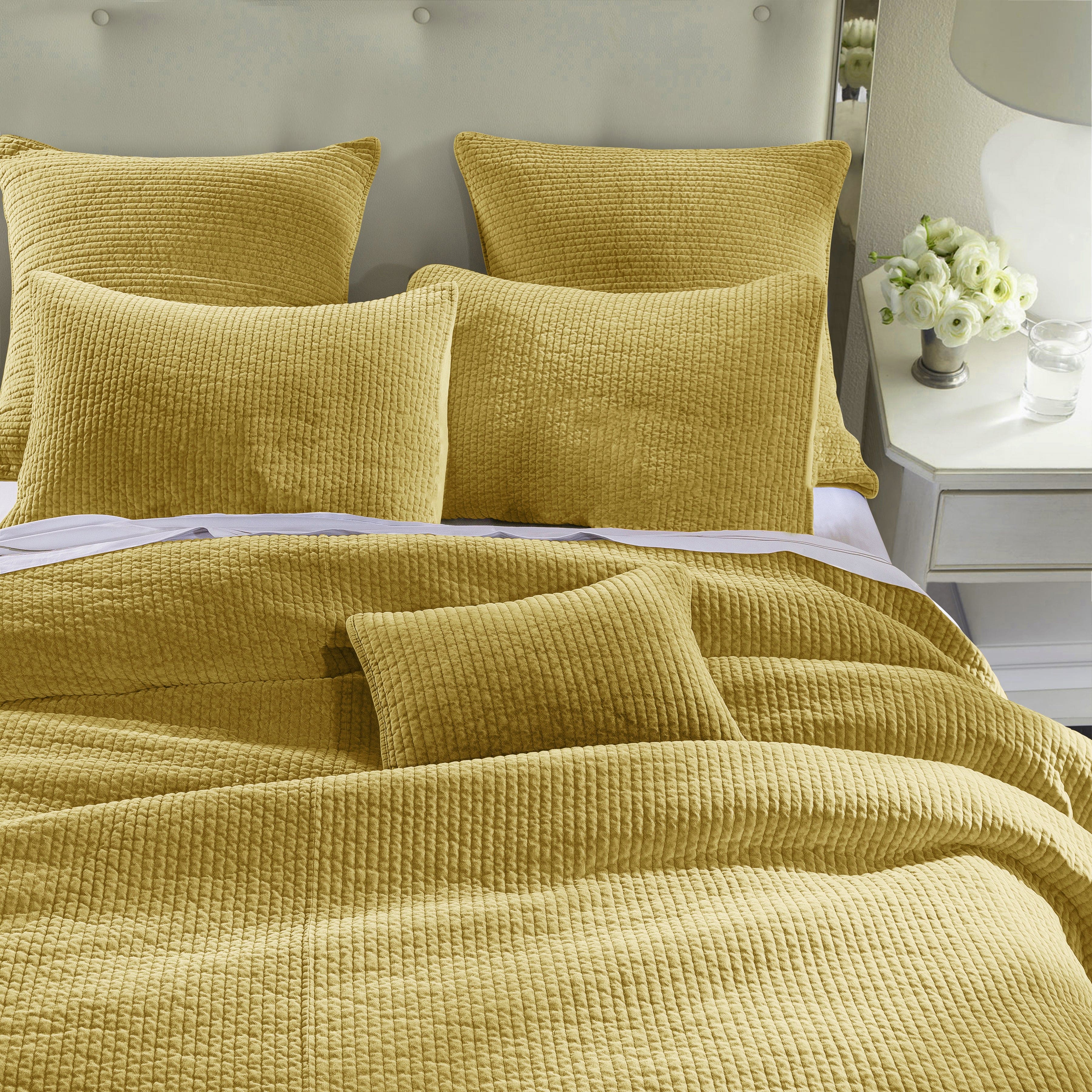 Stonewashed Cotton Velvet Quilt