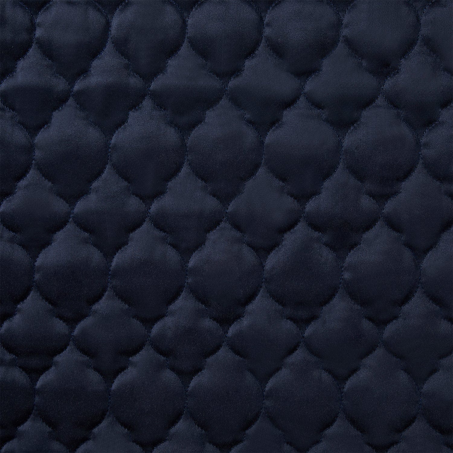 High Shine Satin Quatrefoil Quilt Swatch