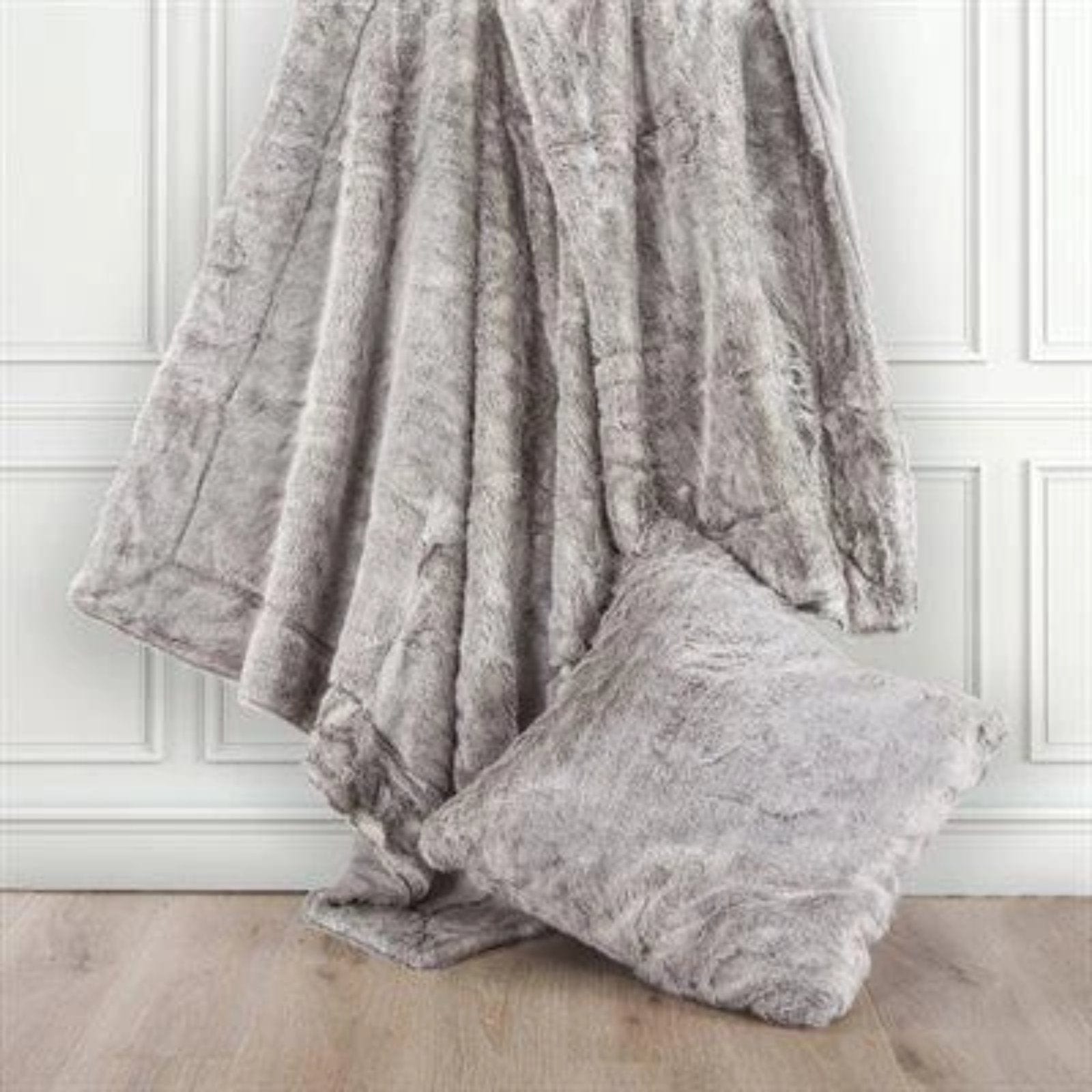 Arctic Bear Oversized Throw Blanket, Gray