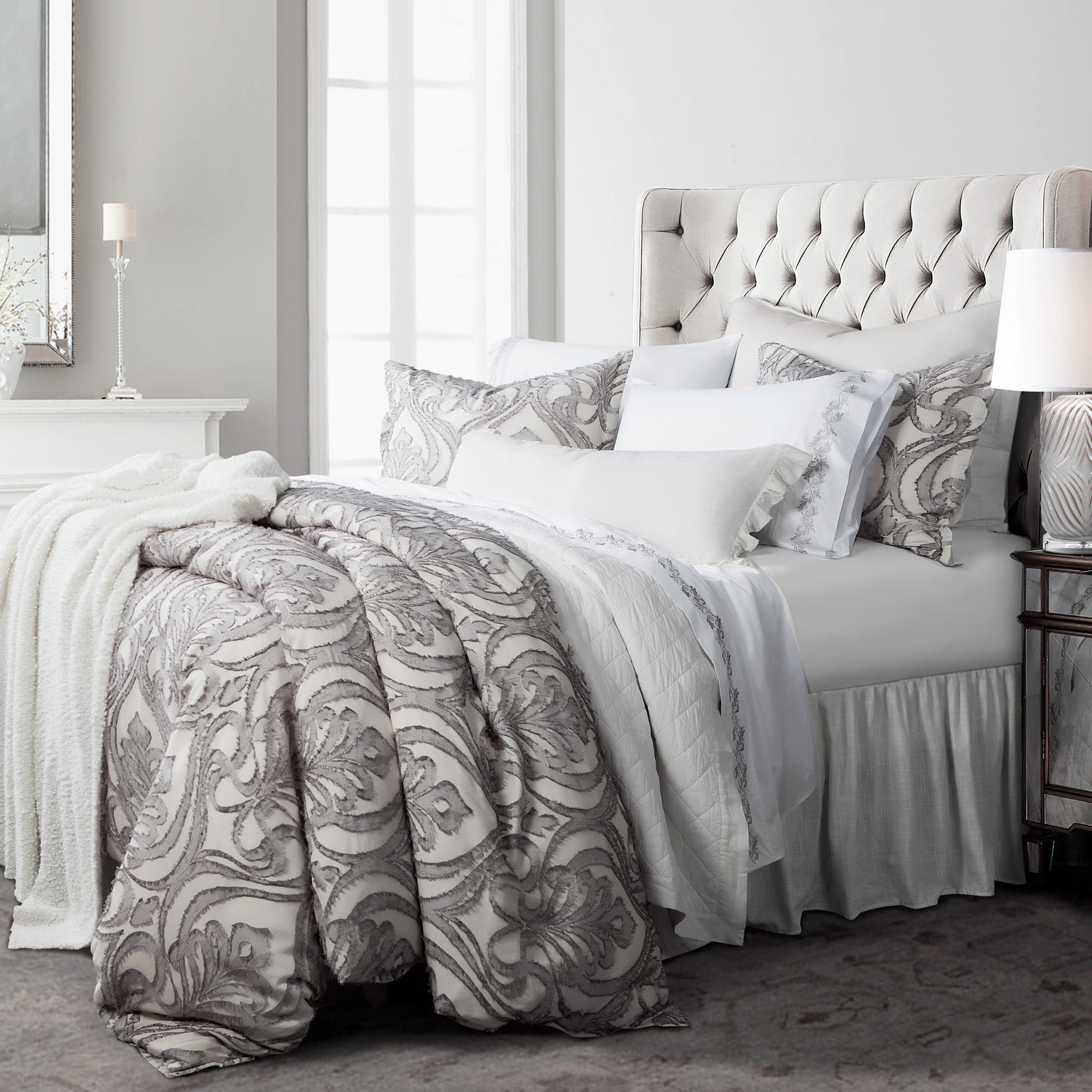 Nicole Damask Bedding Set
