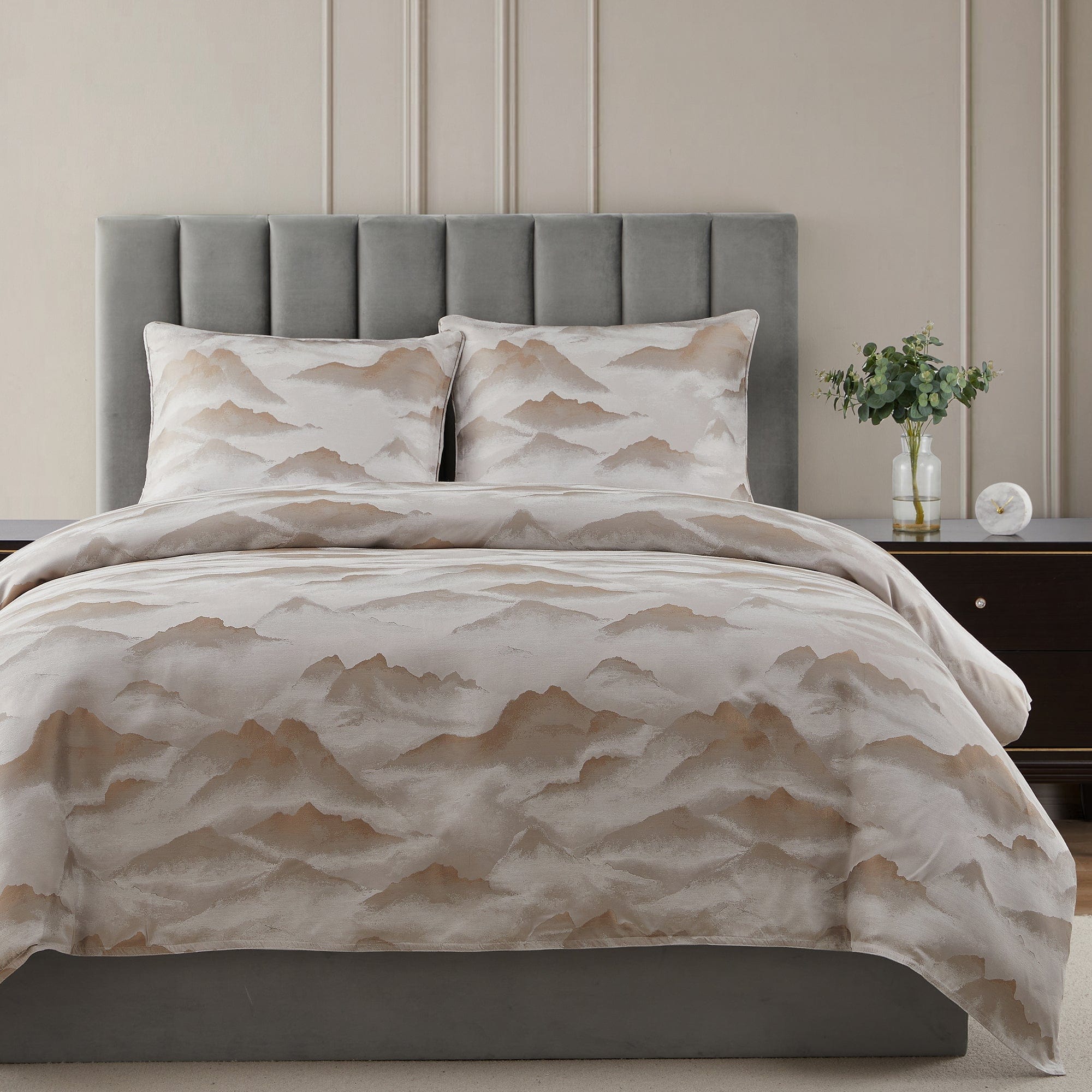 Serenity Modern Jacquard Bedding Set