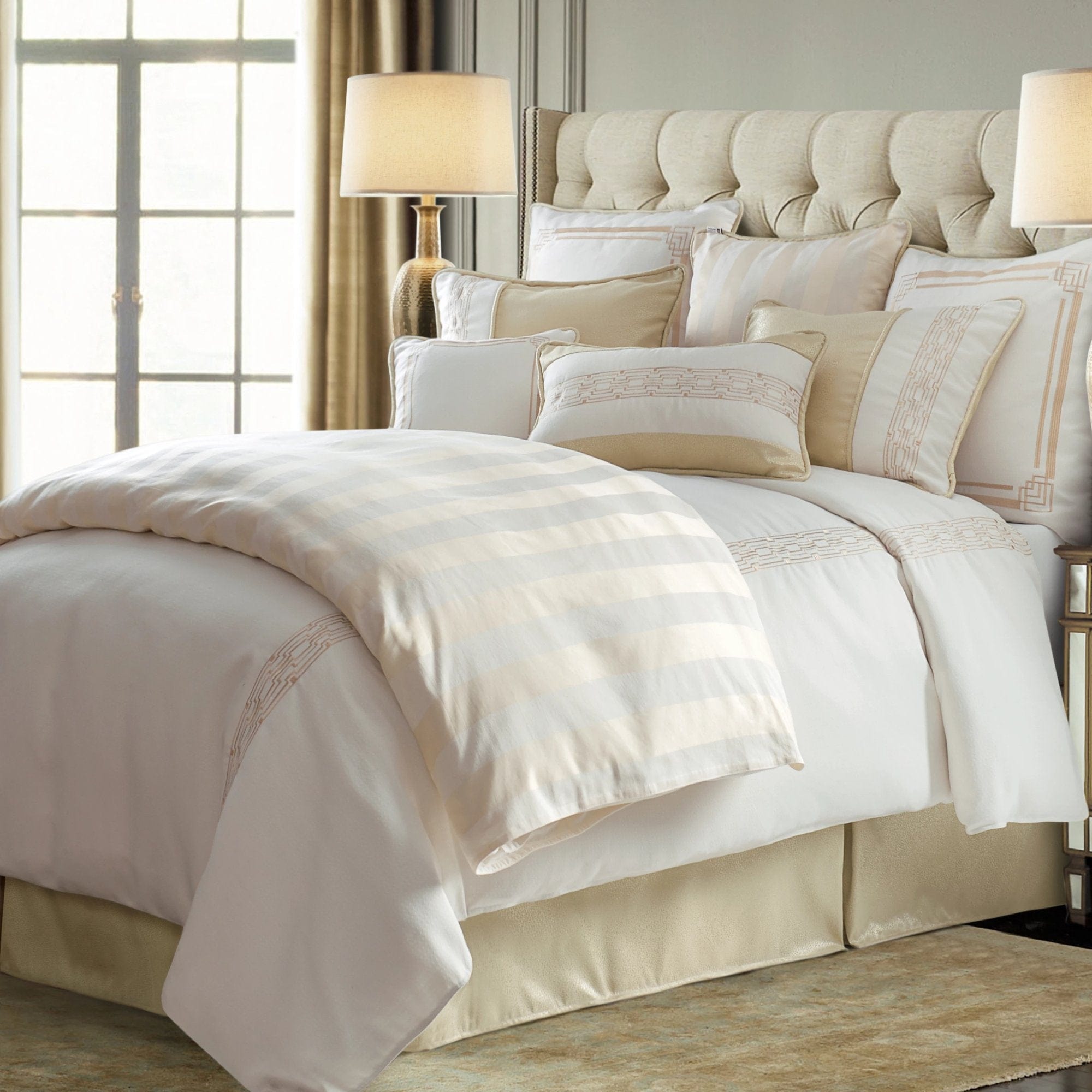 Hollywood Comforter Set