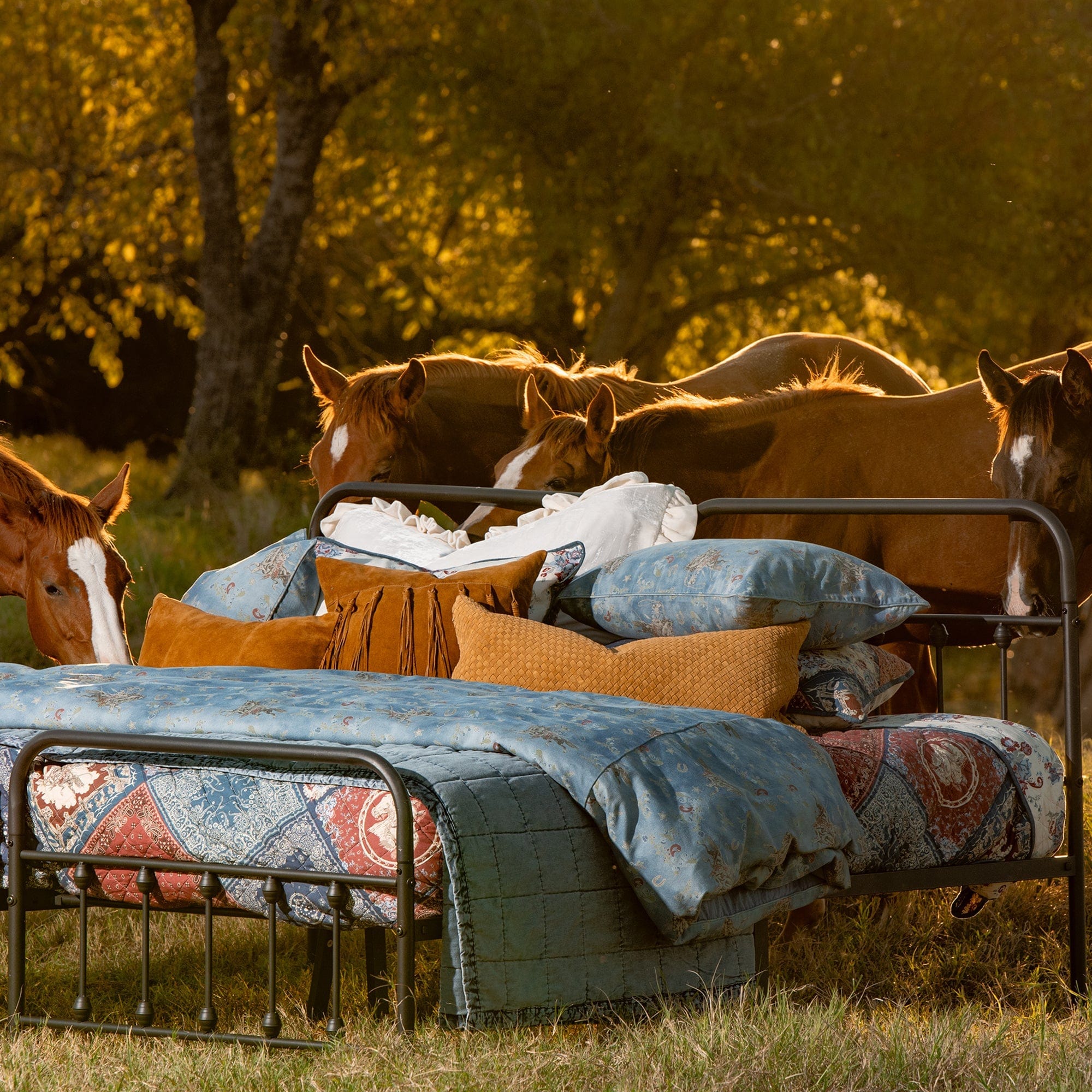 Patchwork Bandana Reversible Quilt Set