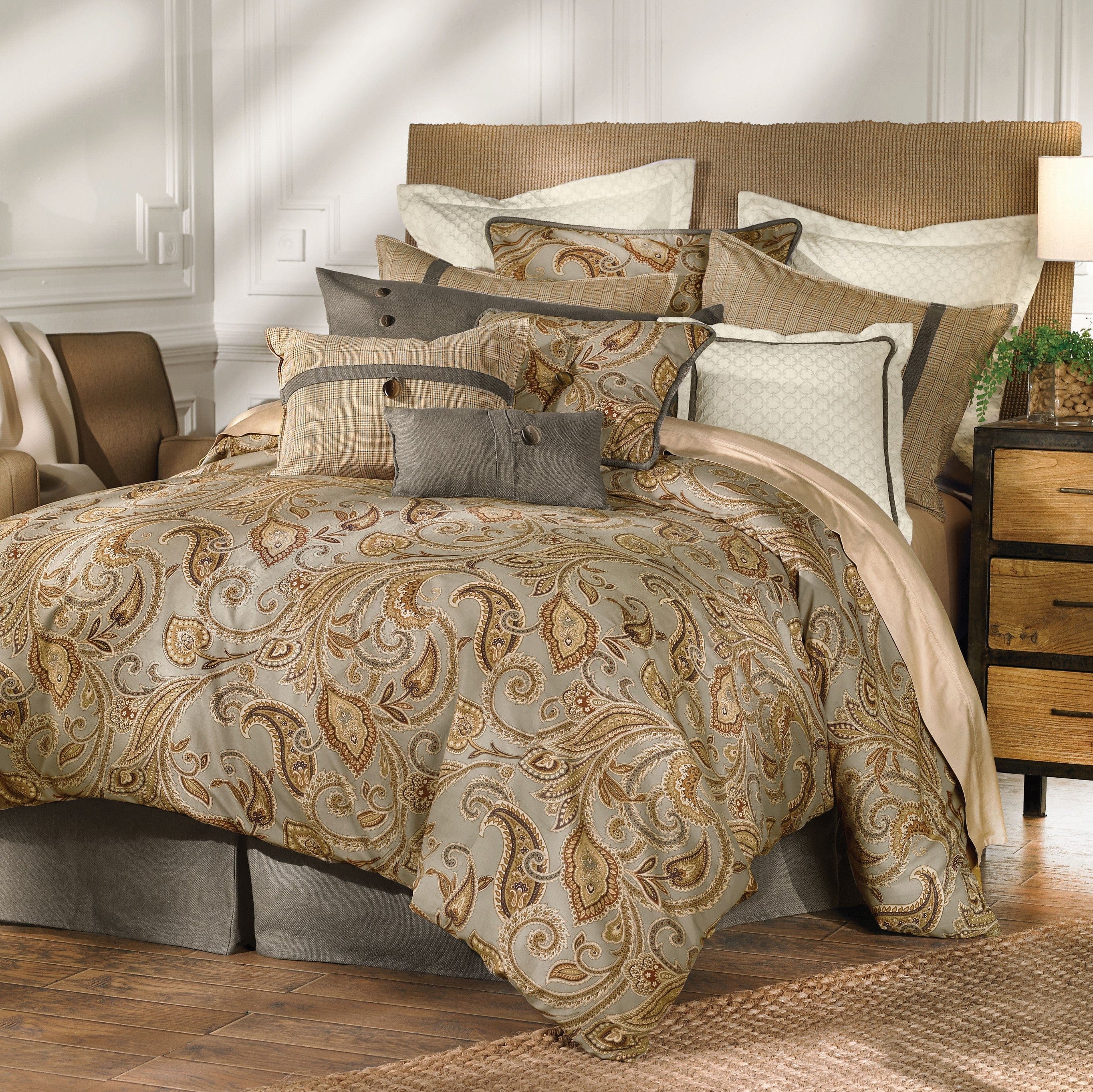 Piedmont Chain Link Throw Pillow