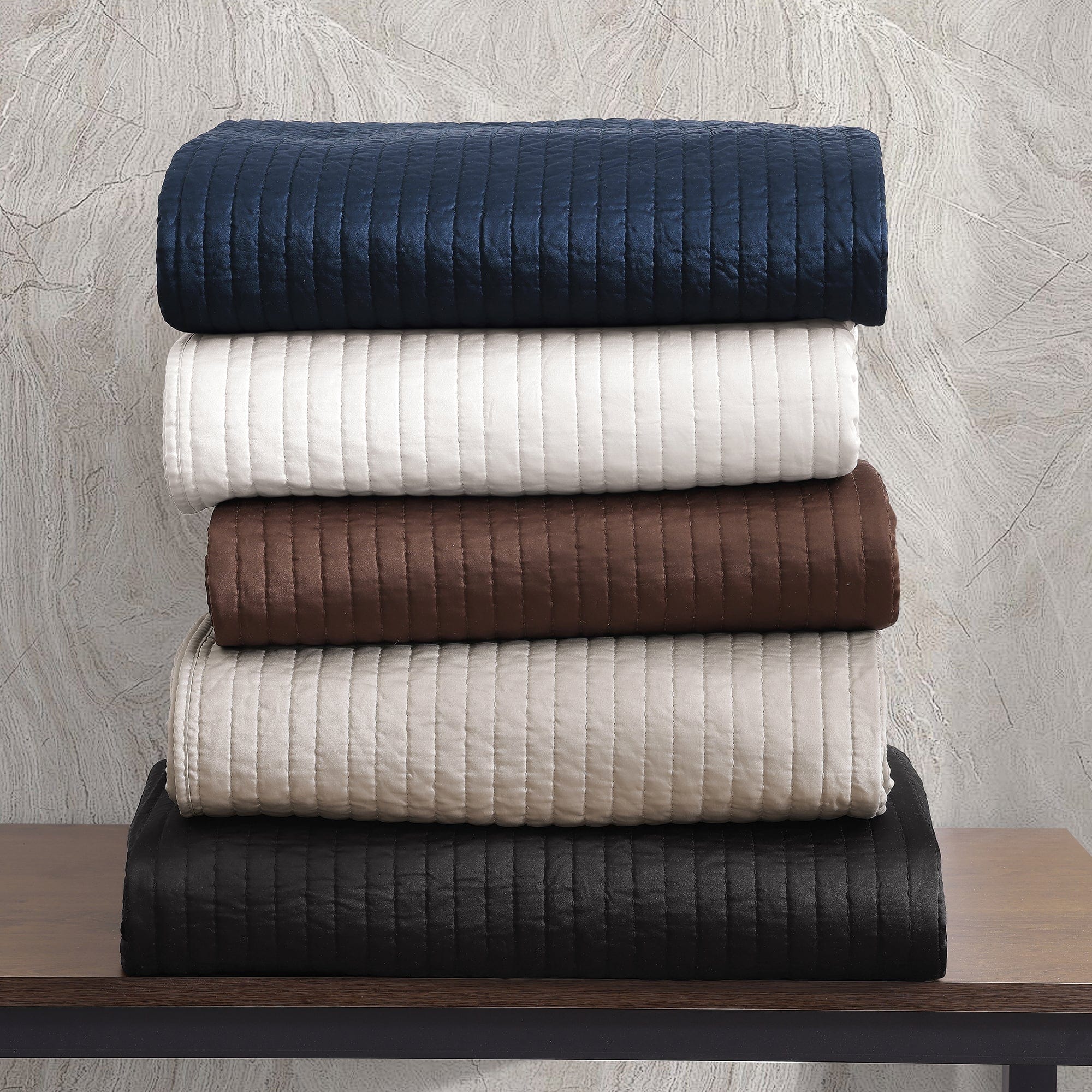 Satin Channel Quilt Set