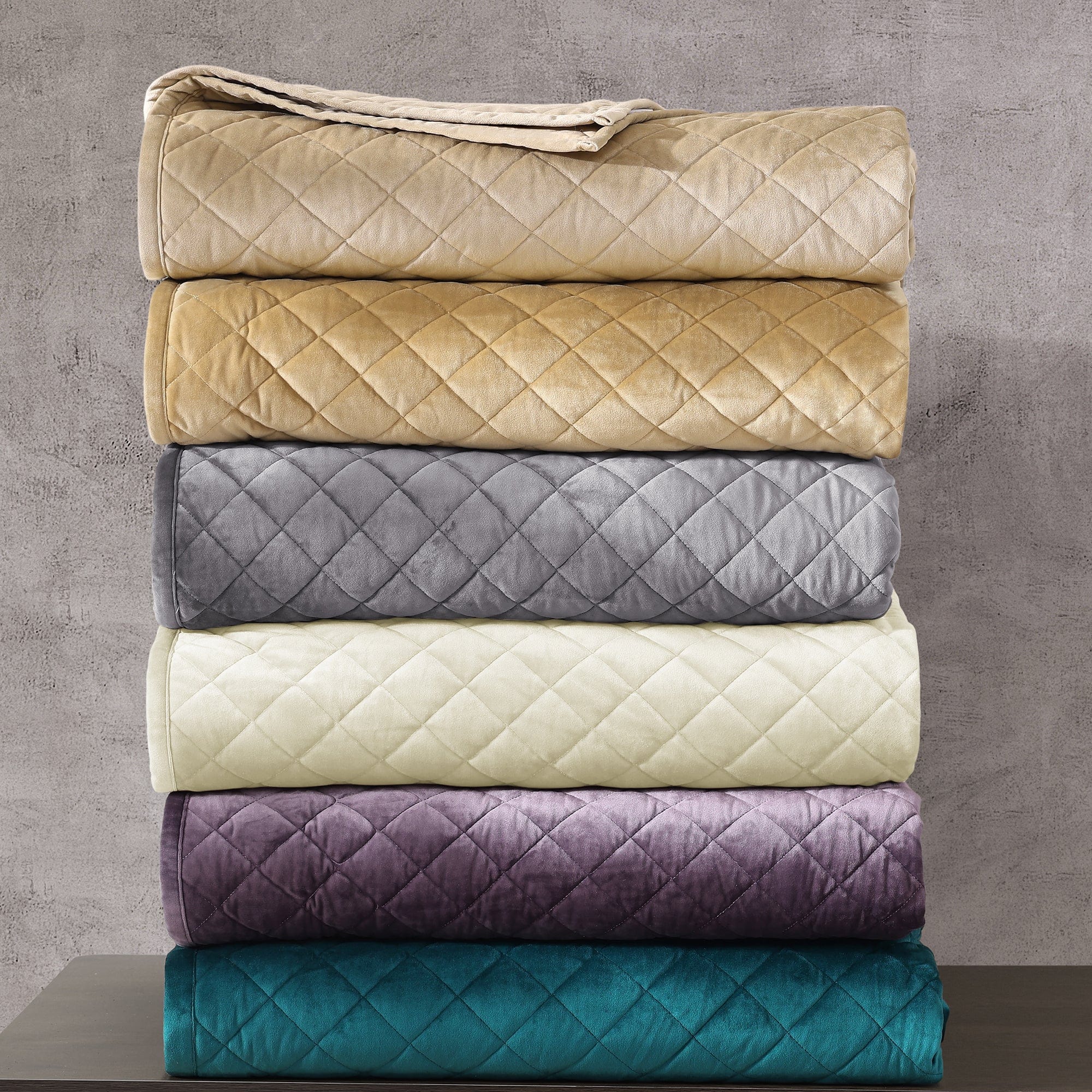 Velvet Diamond Quilt
