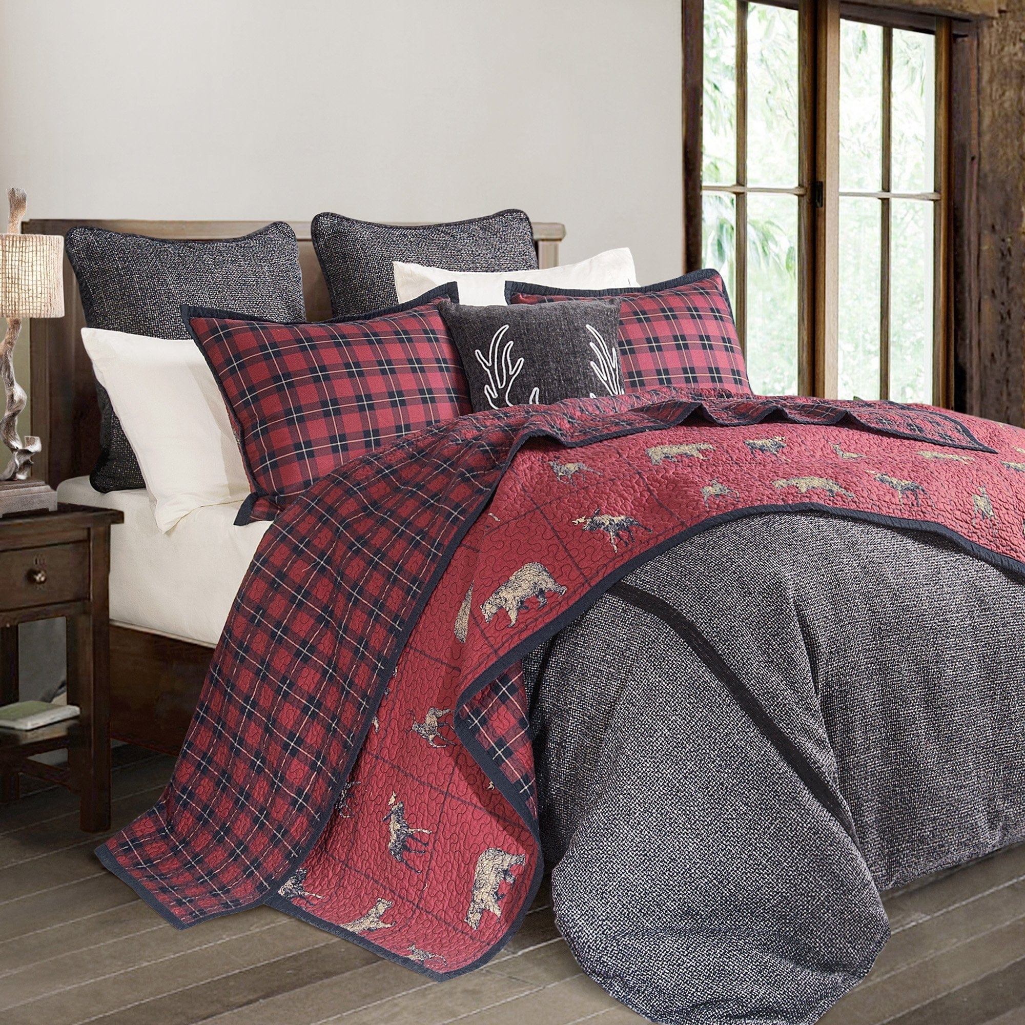 Woodland Plaid Reversible Quilt Set