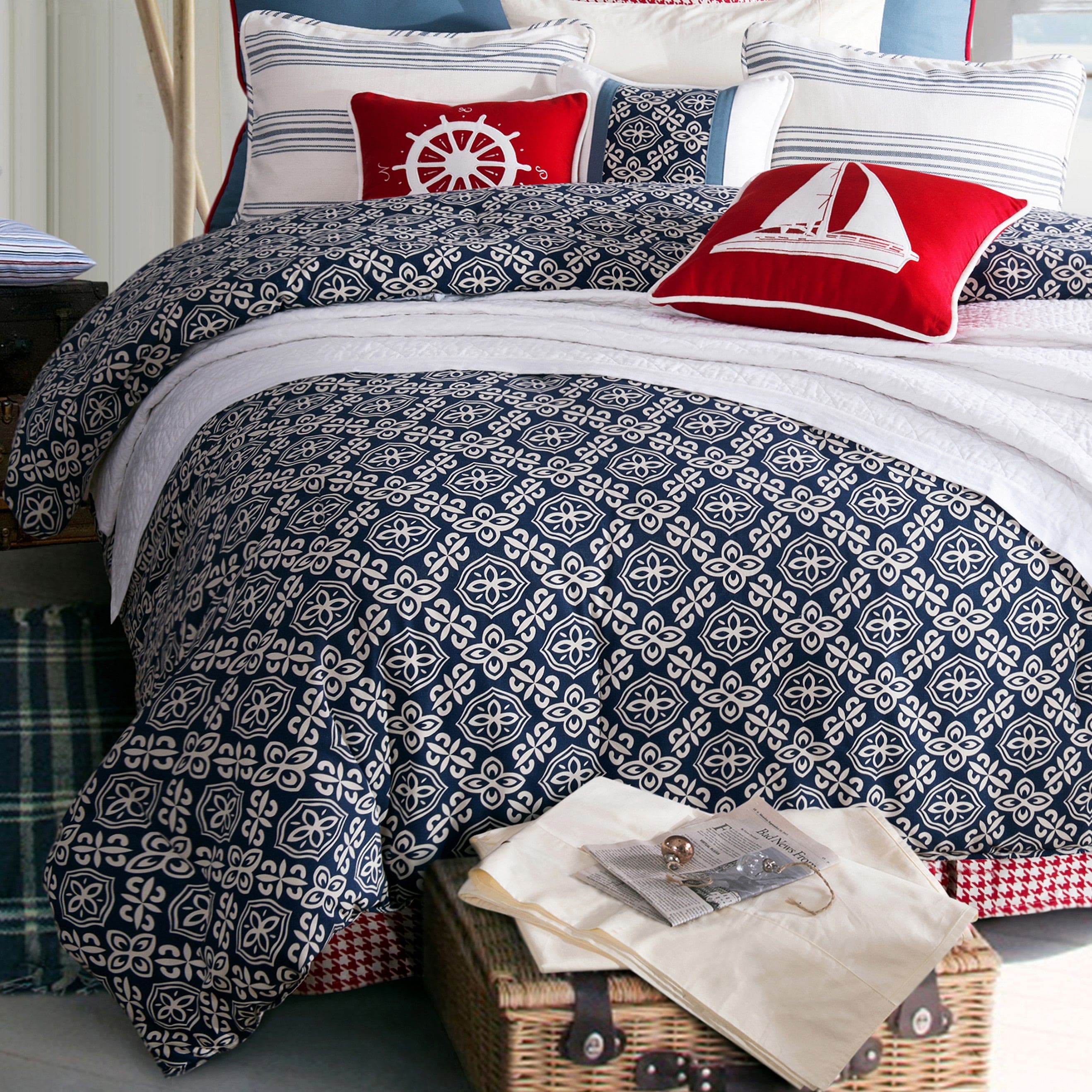 St. Clair Coastal Comforter Set, Queen