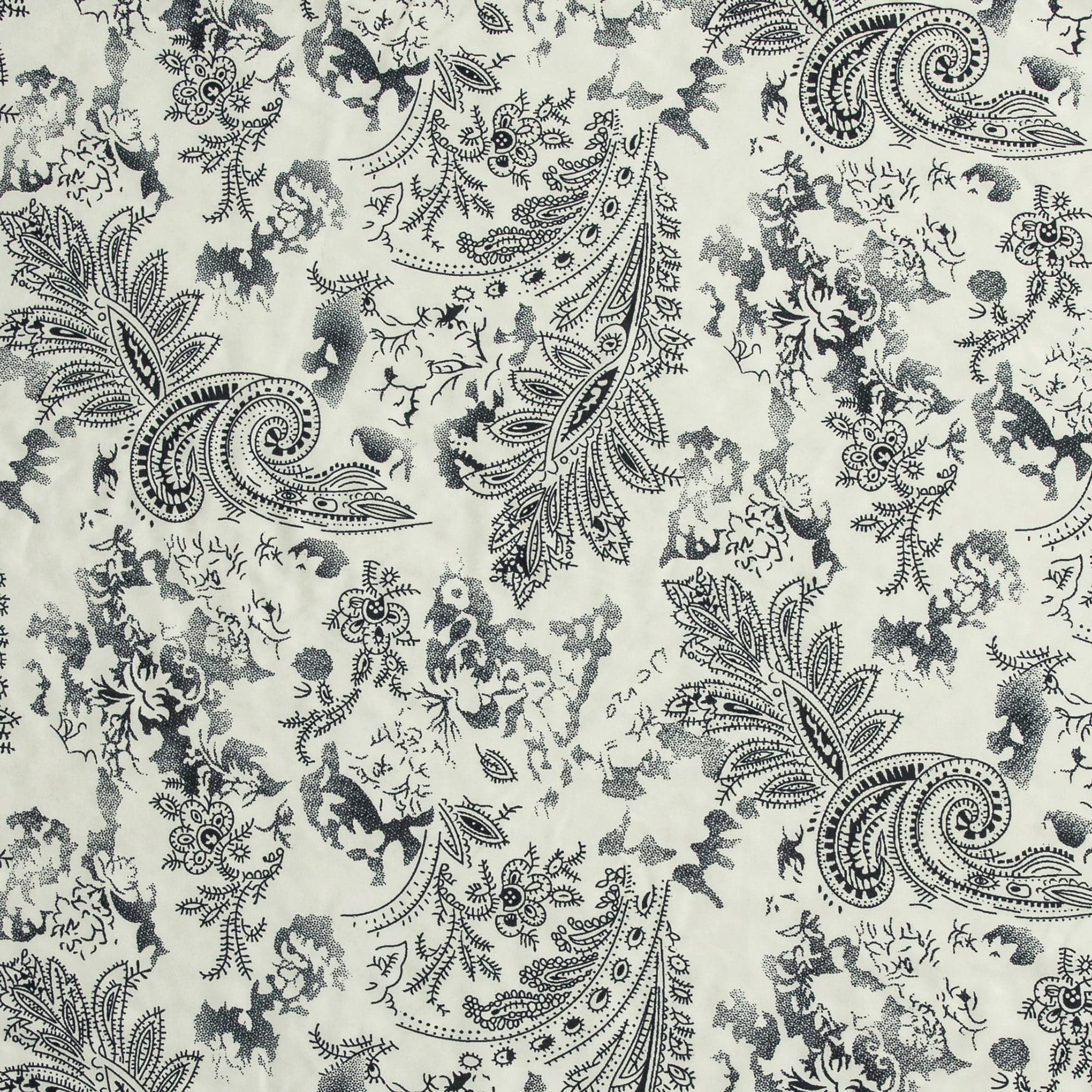 Clara Cowhide Reversible Quilt Black Swatch